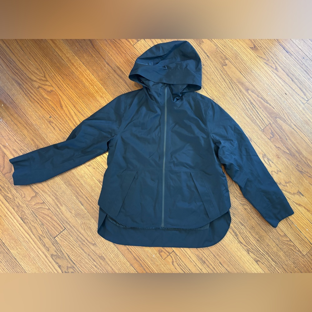 lululemon athletica Women's Black Raincoat